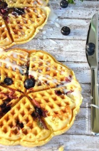 Yaban Mersinli Waffle